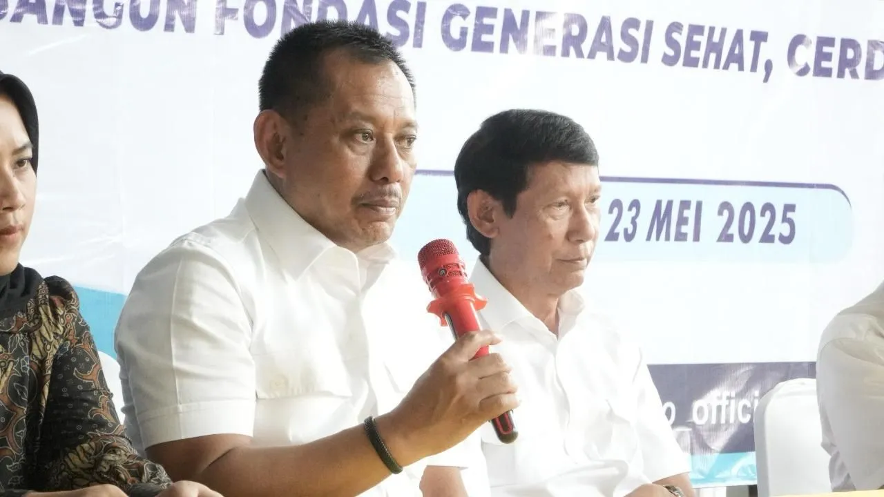 Tim Sosialisasi Program Makan Bergizi Gratis Edukasi Warga Kediri