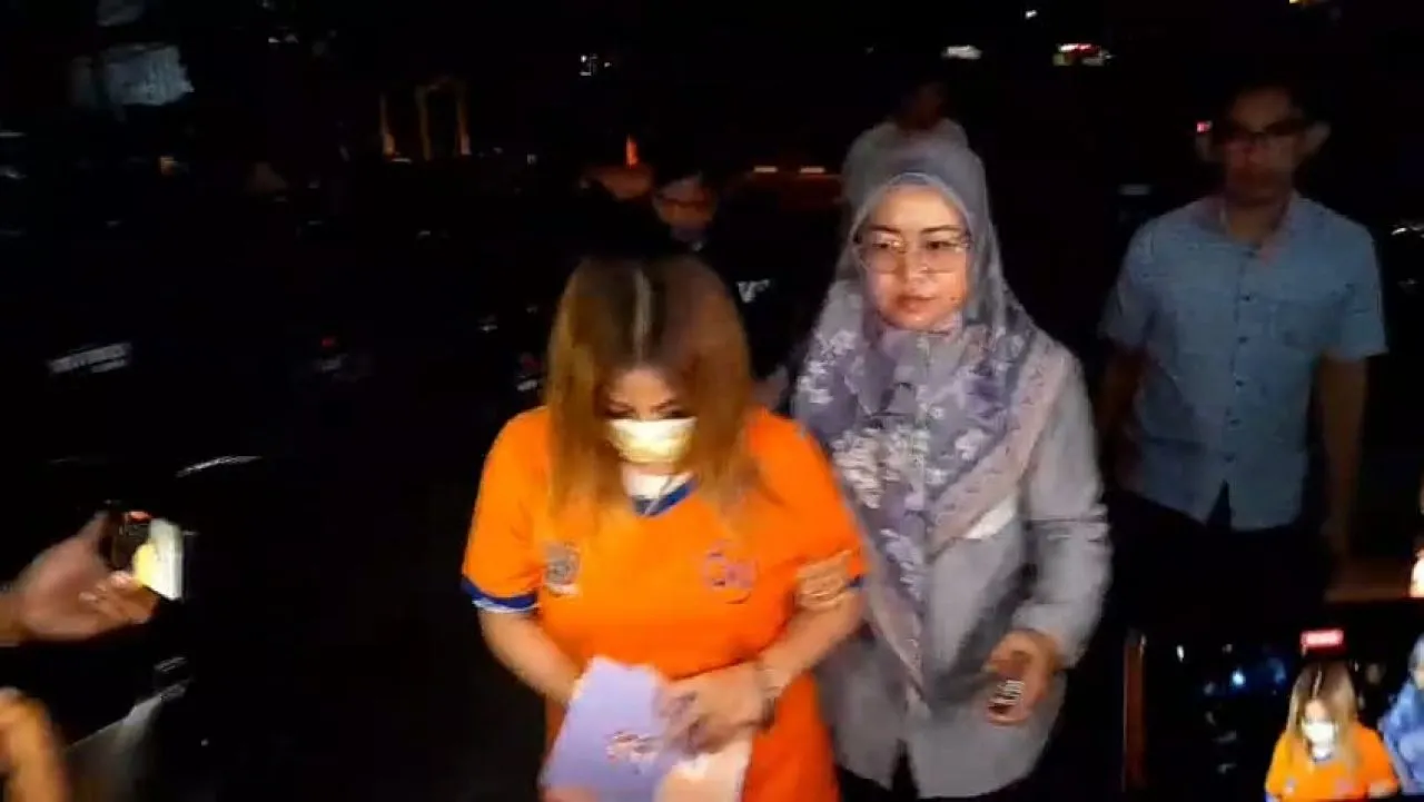 Akui Tahan Ijazah Karyawan, Jan Hwa Diana Minta Maaf
