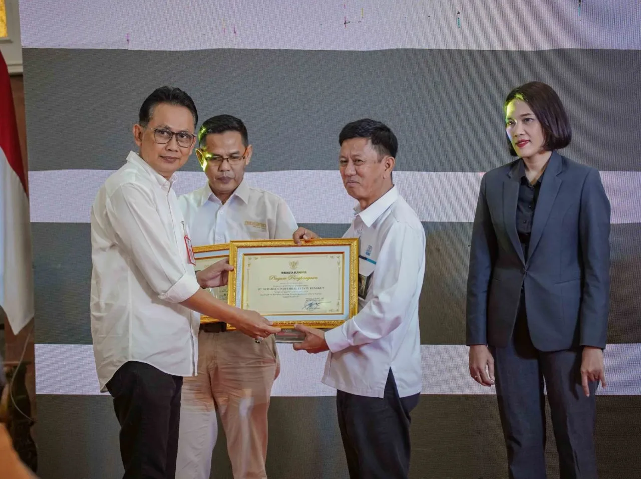 SIER Dinobatkan Pelaku Usaha Terbaik Kategori Real Estate di AIS 2024