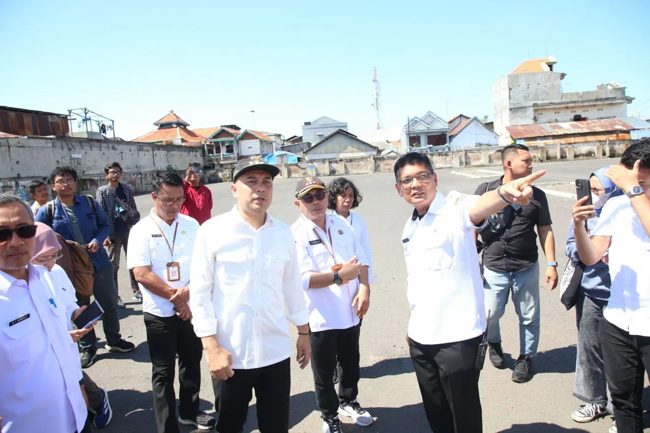 Larang Truk Ekapedisi Pa Pemkot Surabaya Ancam Cabut Izin Usaha Ekspedisi