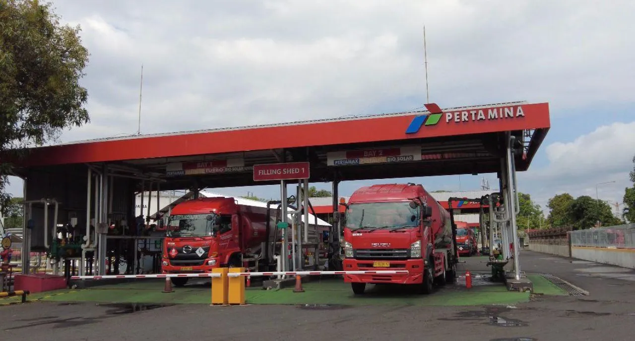Pertamina Alihkan Suplai BBM dan LPG Pasca Penutupan Jalur Gumitir