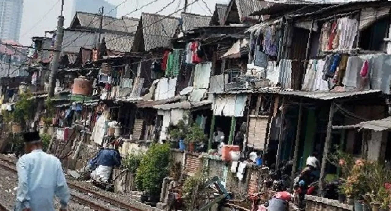 BPS tunda rilis data kemiskinan di Jatim, Ada Apa?