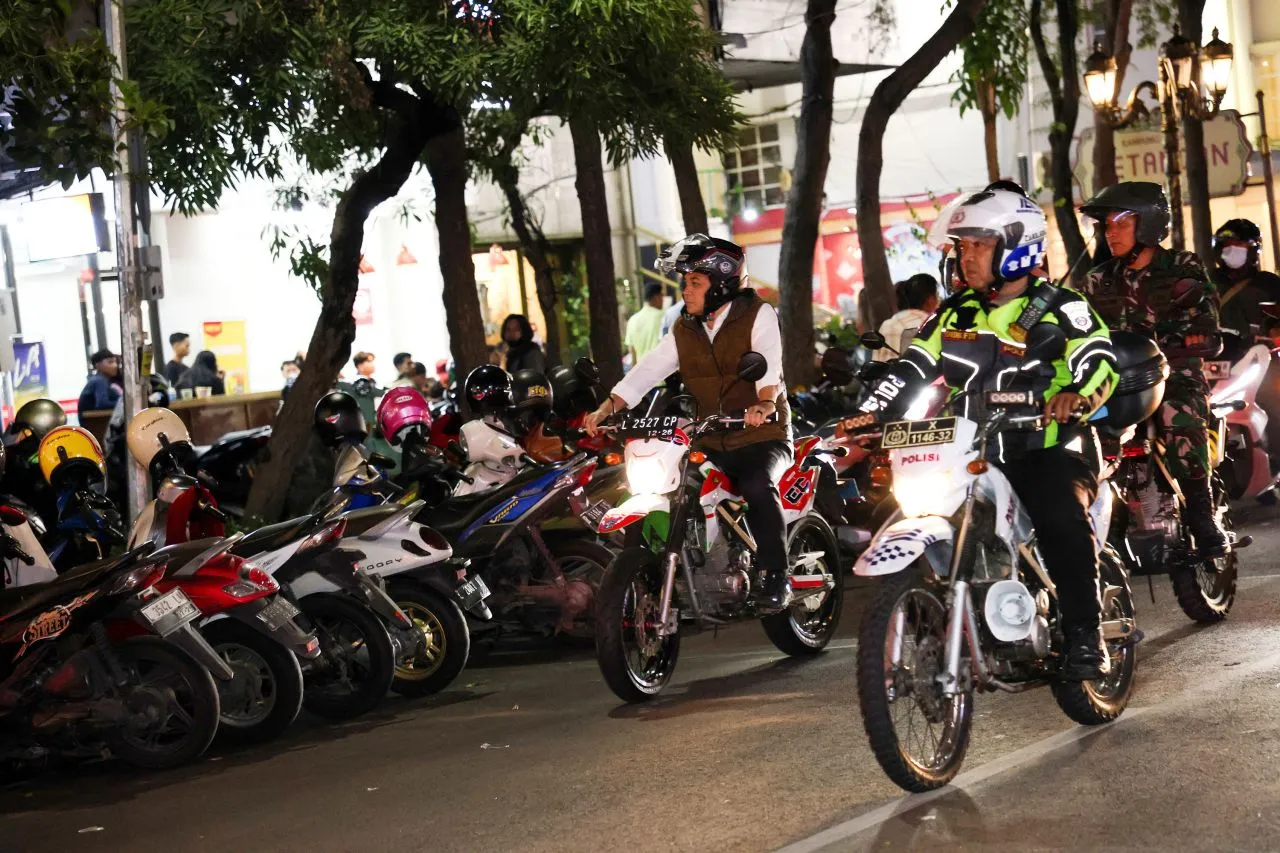 Wali Kota Eri Ungkap Peran Kampung Pancasila dan Satgas RW Dukung Jam Malam