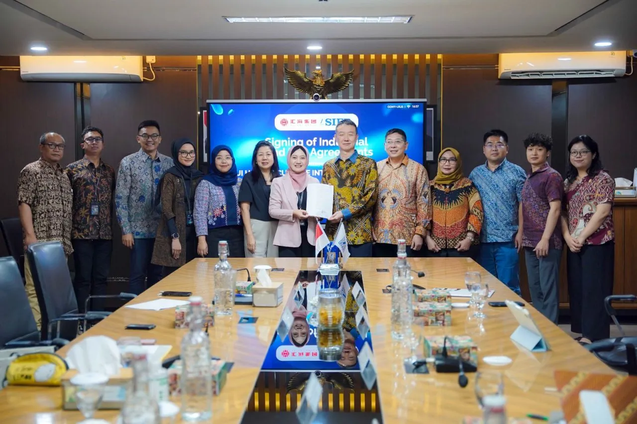 Investasi Rp656 Miliar, Pabrik Pakan Ternak dari Tiongkok Bangun Pabrik di SIER