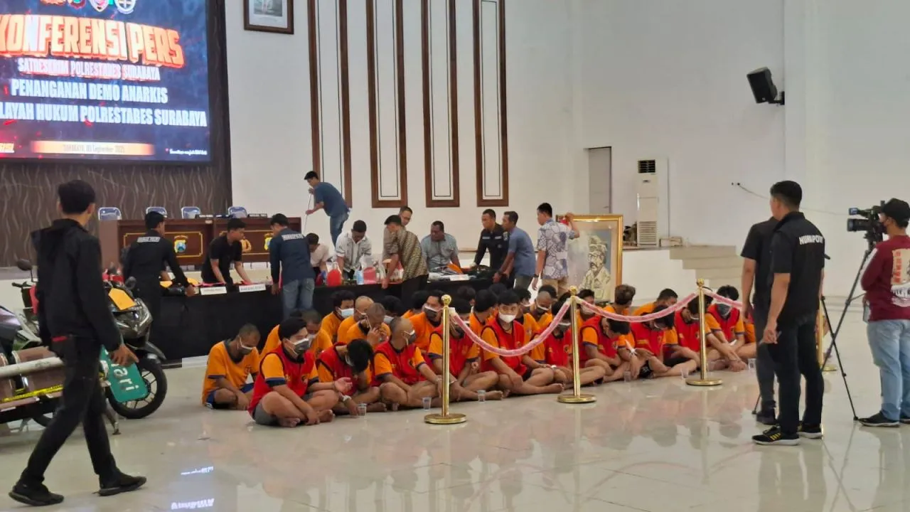 9 Tersangka Pembakaran Grahadi, Polda Jatim: 8 Masih ABH