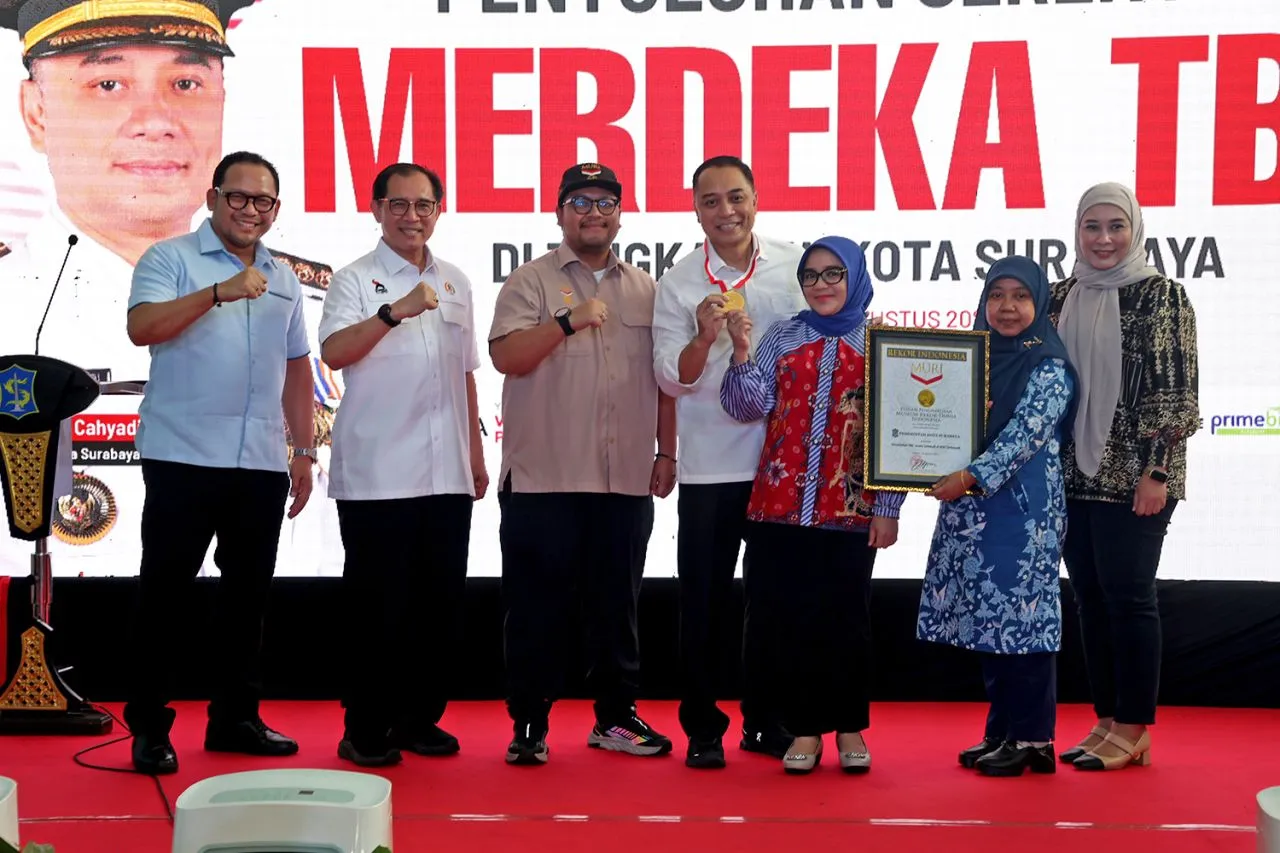 Pertama di Indonesia, Surabaya Raih Rekor MURI Lewat Penyuluhan TBC Terbanyak