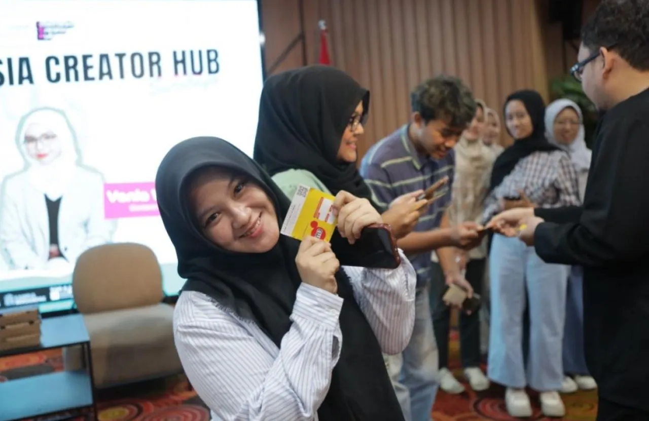 Indosat Hadirkan Creator Hub di Unair, Cetak Kreator Muda Digital
