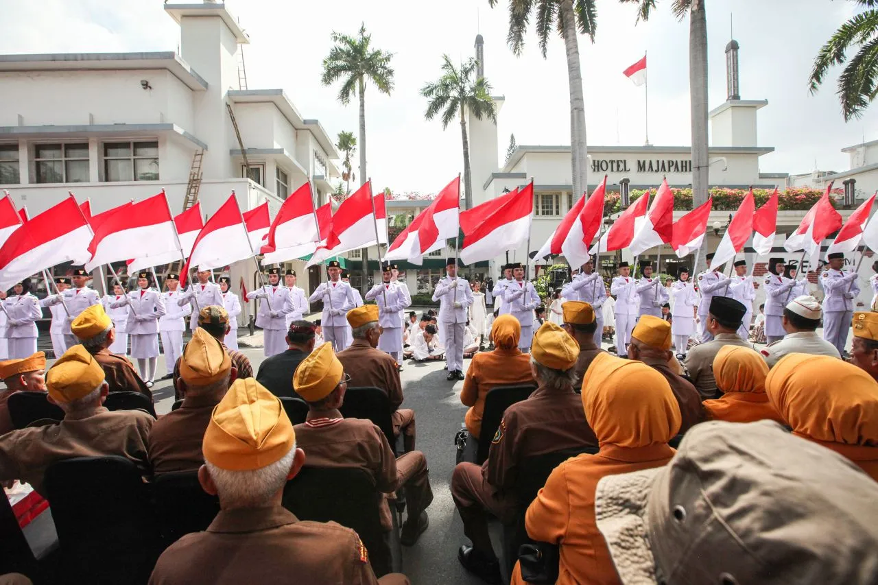 Generasi Z Belajar Heroisme dari Teatrikal Surabaya Merah Putih