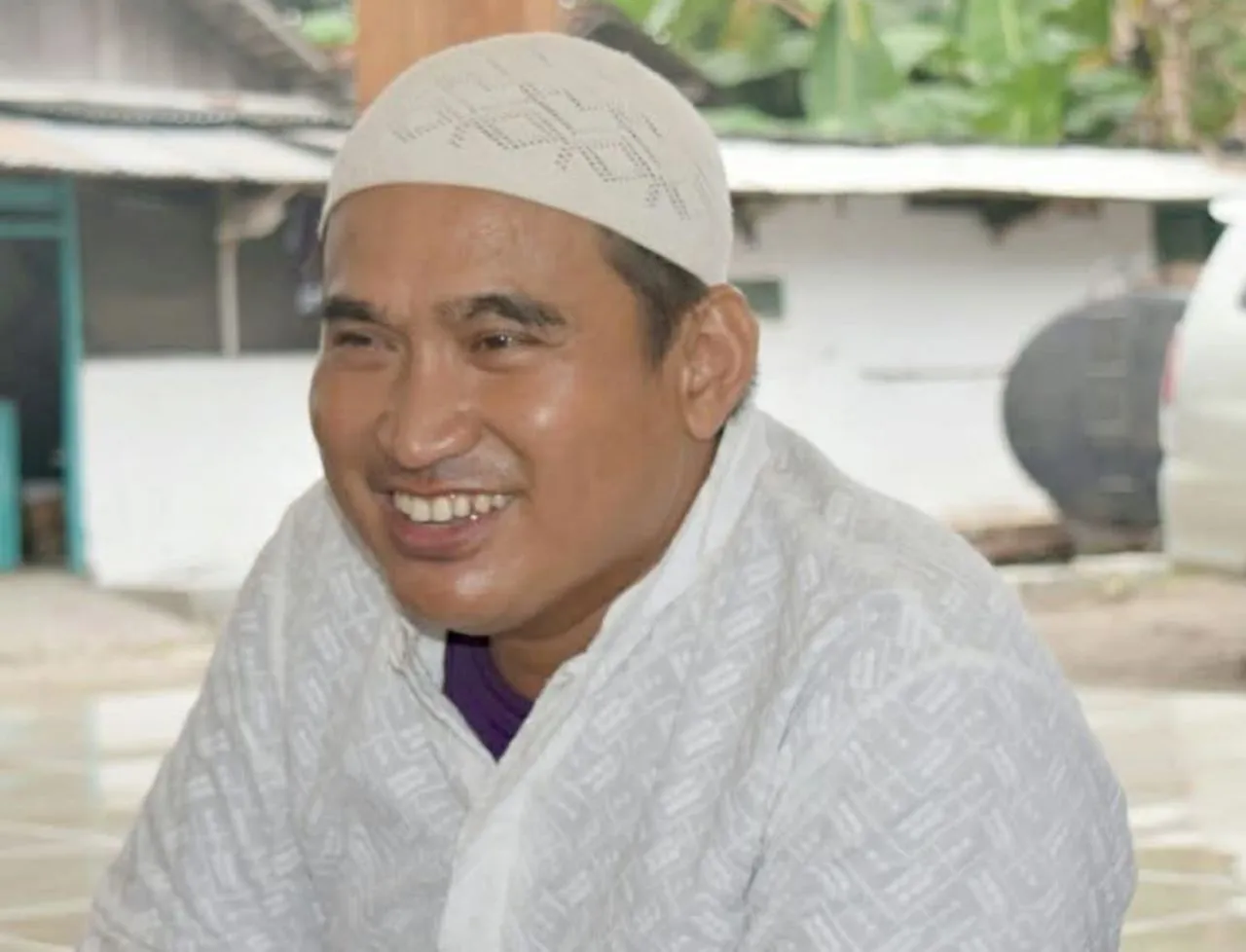 Satu Mengecor, Satu Terjebak Reruntuhan: Cerita Wali Santri Ponpes Al-Khoziny