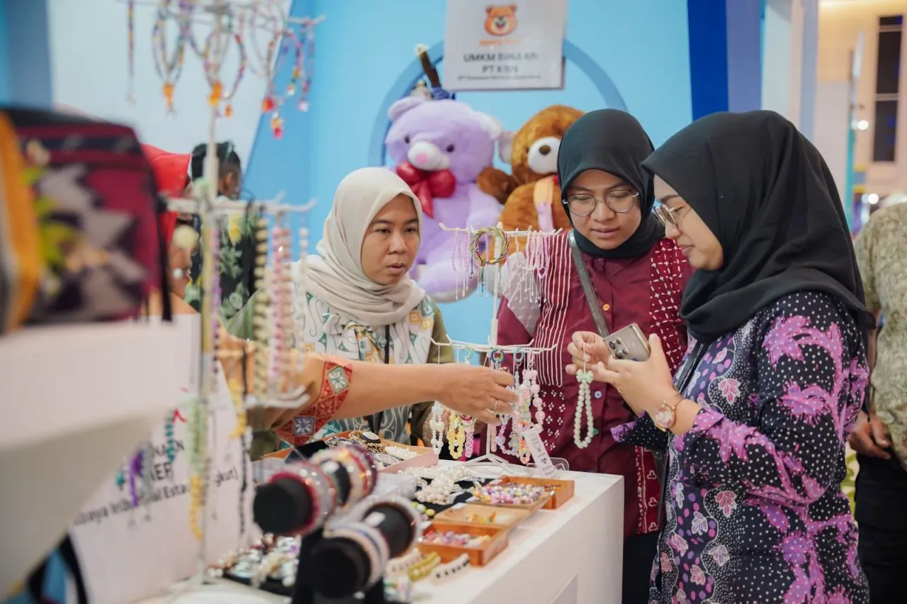SIER Dukung Holding Danareksa Perluas Akses Pasar UMKM di Jatim Fest 2025