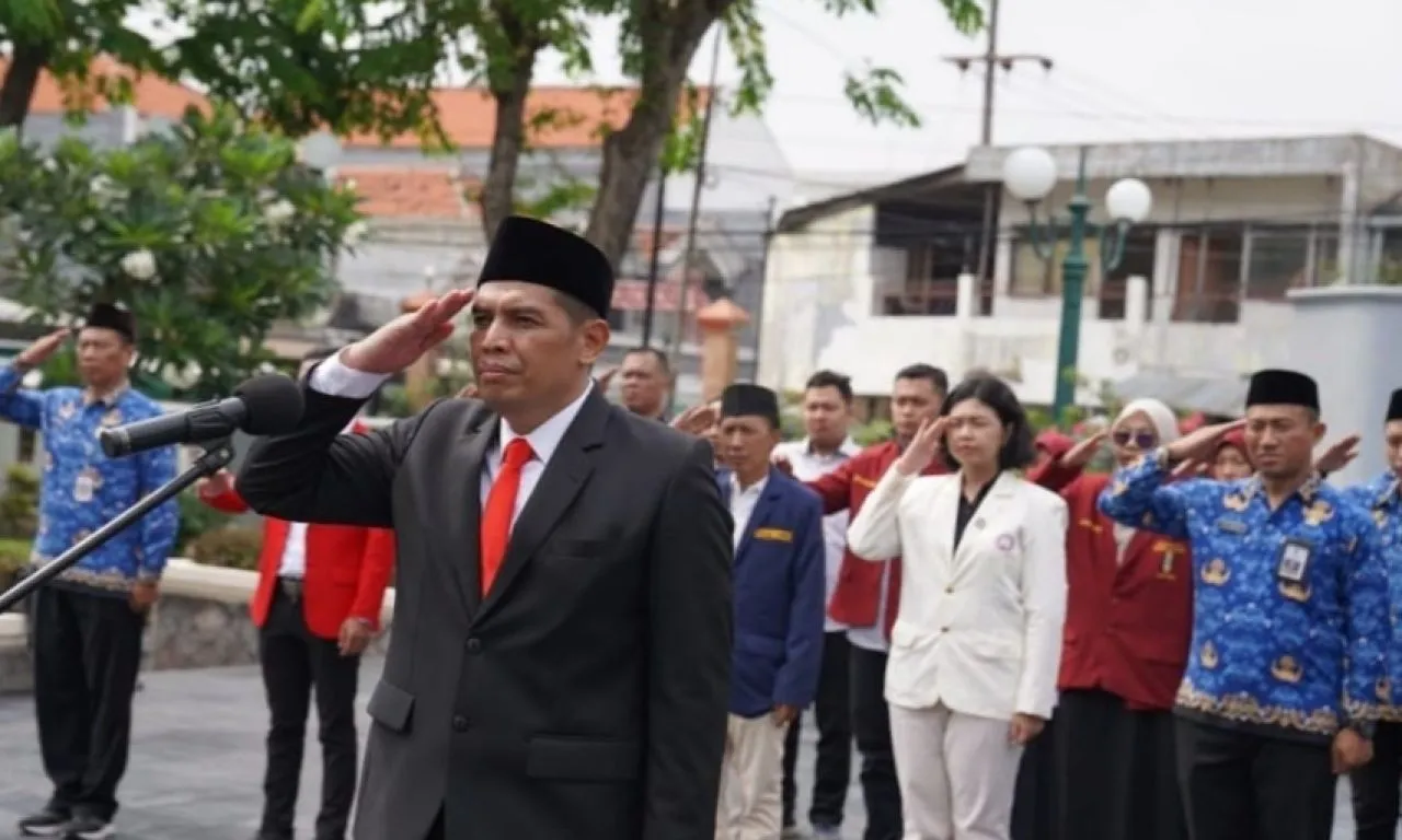 Dispora Jatim Ajak Pemuda Refleksi Semangat Persatuan di Makam WR Soepratman