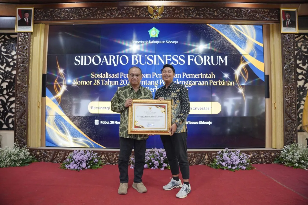 Dorong Percepatan Pertumbuhan Ekonomi, SIER Raih Penghargaan dari Bupati Sidoarjo