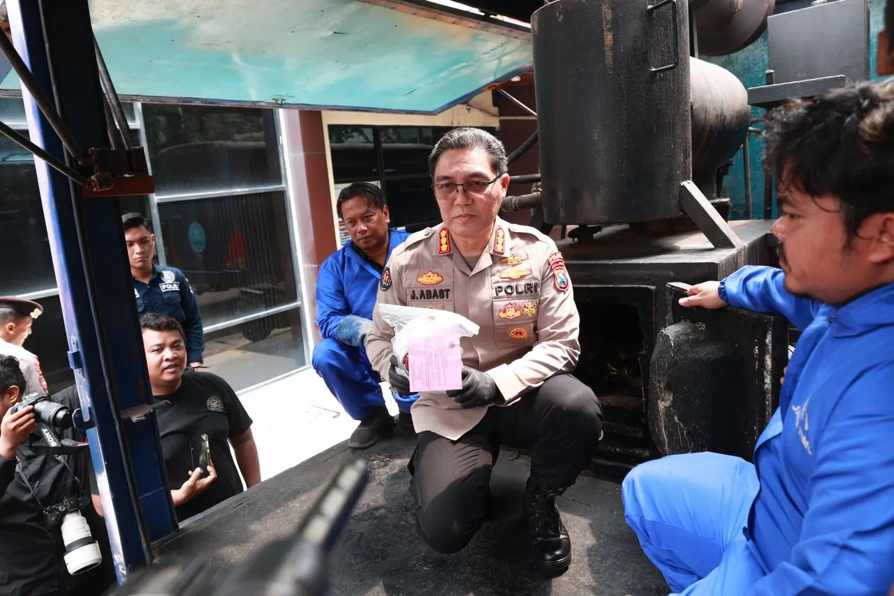 Polda Jatim Hancurkan 9,3 Kg Sabu Jelang Nataru, 40 Tersangka Diciduk