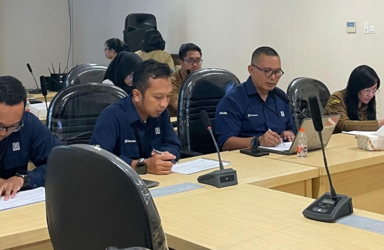 Pansus DPRD Apresiasi Wali Kota Surabaya atas Kinerja SIER yang Terus Meningkat