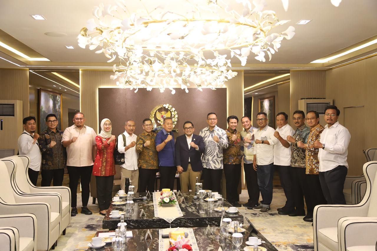 Wali Kota Eri Dampingi Warga Bahas Eigendom dengan Pertamina