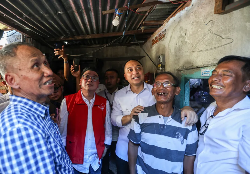 Pemkot Surabaya Raih Penghargaan RTLH Tertinggi, Target Tuntaskan 7.196 Rutilahu pada 2027