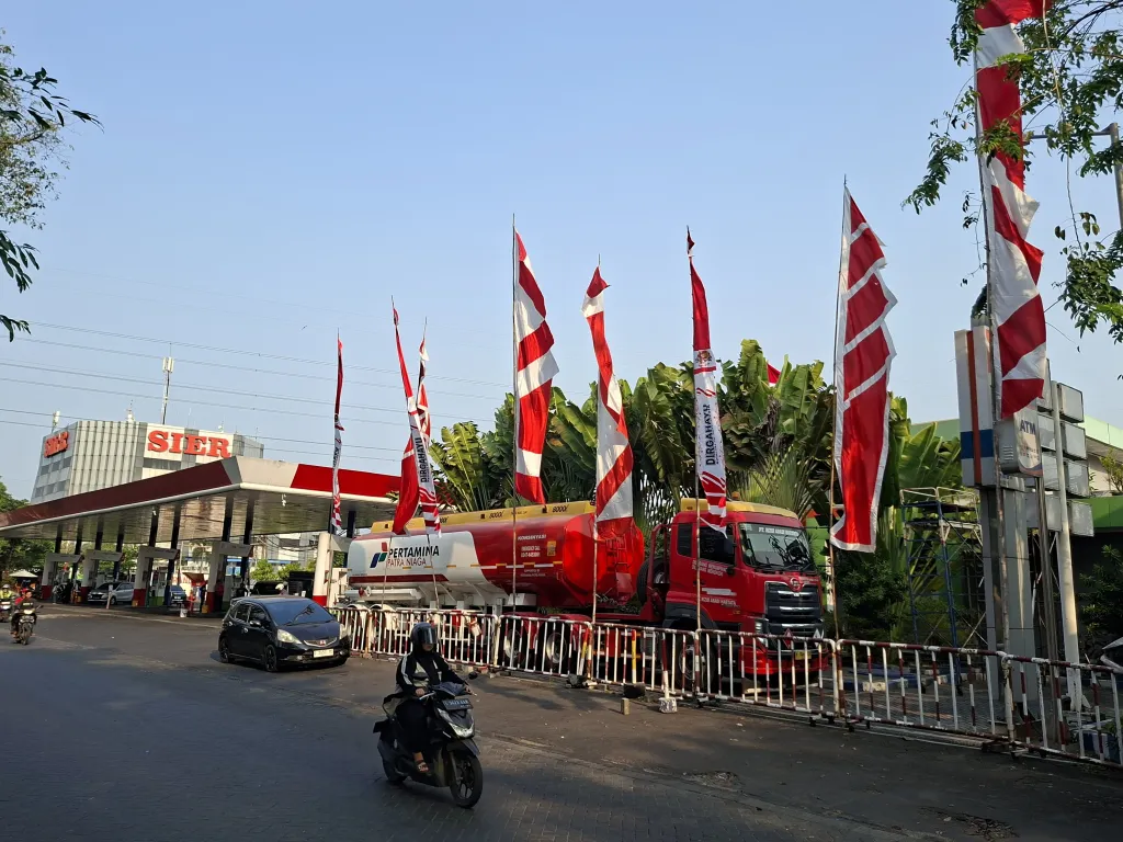 Sorotan DPRD, SIER Perbanyak Atribut Kemerdekaan