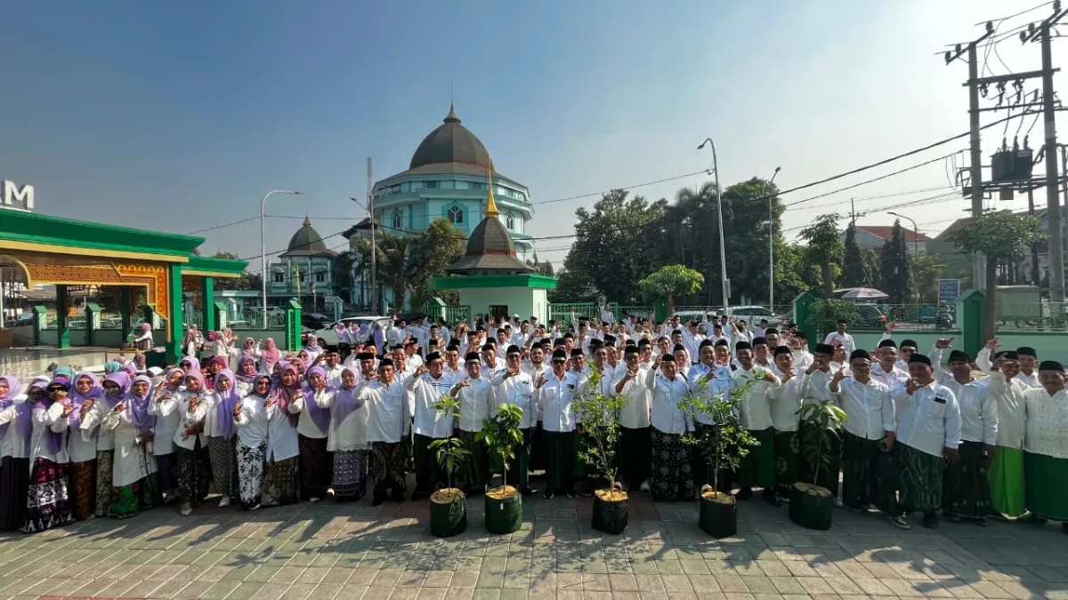 Apel Hari Santri, PKB Jatim Ajak Santri Kobarkan Semangat Merawat Lingkungan