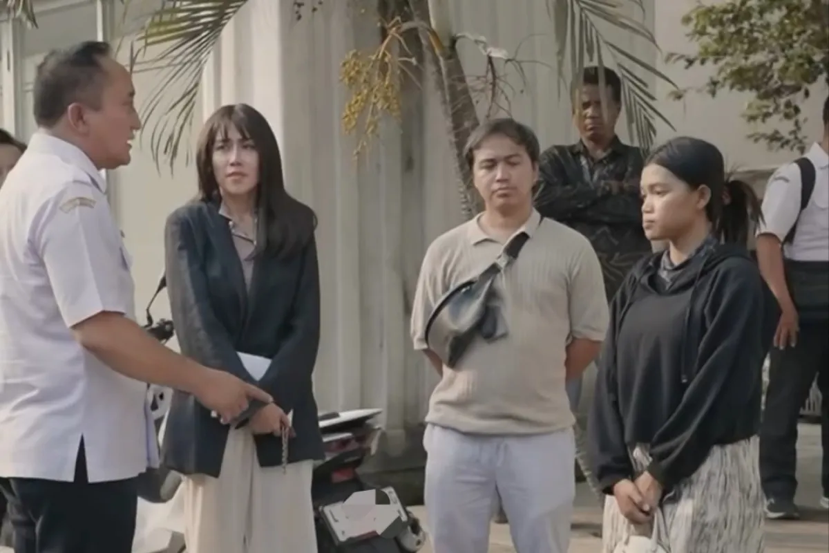 Warga Surabaya Menangis Lapor Hotline Cak Eri Tak Bisa Keluar dari Penyalur ART