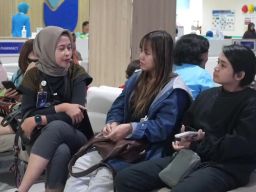 KAI Rujuk Korban Pelemparan Batu ke RS Mata Undaan Surabaya