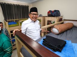 Menko PM Apresiasi Fasilitas Sekolah Rakyat Unesa dan Dorong Kampus Lain Lakukan Hal Serupa