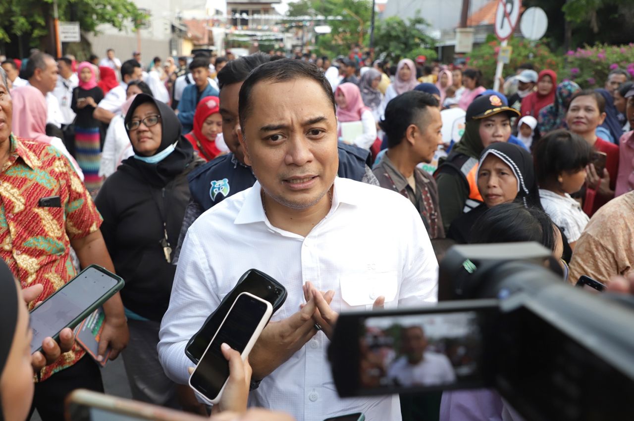 Per November 2023, Balai Kota dan Kantor Dinas Pemkot Surabaya Pakai Plakat Asara Jawa