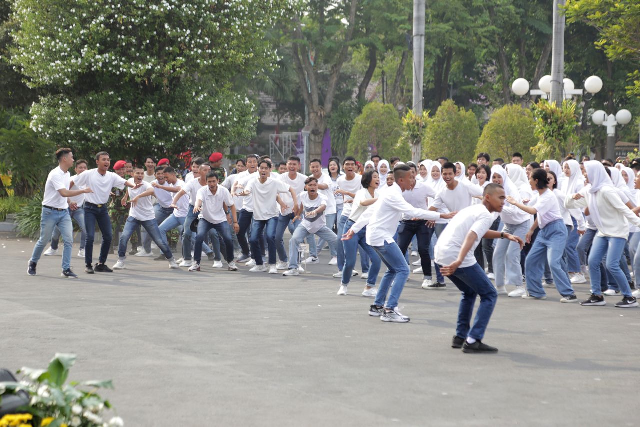 Resmi, 1.145 Pemuda Berprestasi Jadi Duta Pemkot Surabaya
