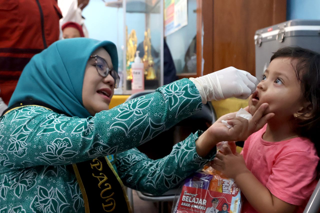 Sub PIN Polio Putaran Kedua di Surabaya Melebihi Target Sasaran hingga 105,94 persen
